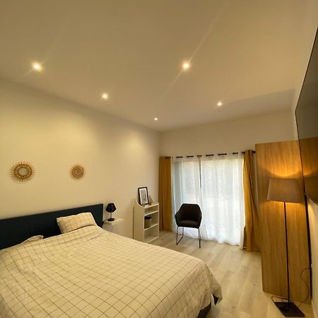 Studio En Provence Avec Piscine La Barben Zewnętrze zdjęcie