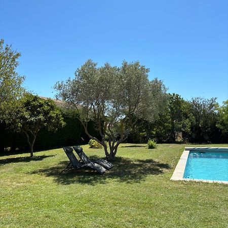 Studio En Provence Avec Piscine La Barben Zewnętrze zdjęcie
